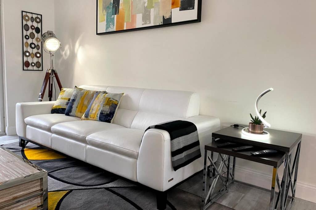 Apartament Yacht Club At Aventura 2 Bed 2 Bath Luxurius Cozy Brand New 2020 Zewnętrze zdjęcie