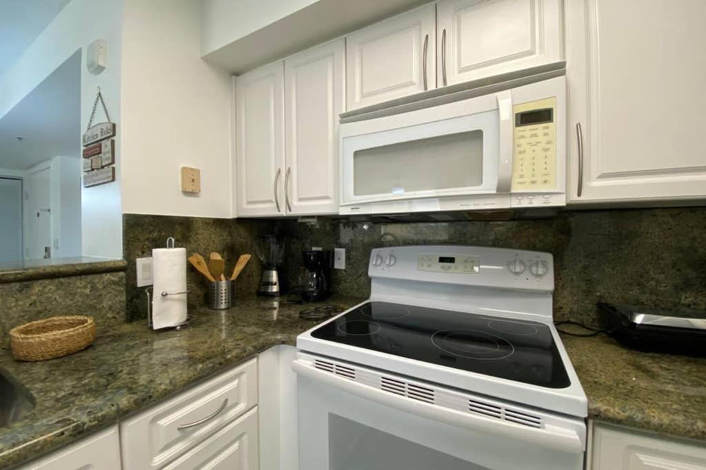 Apartament Yacht Club At Aventura 2 Bed 2 Bath Luxurius Cozy Brand New 2020 Zewnętrze zdjęcie